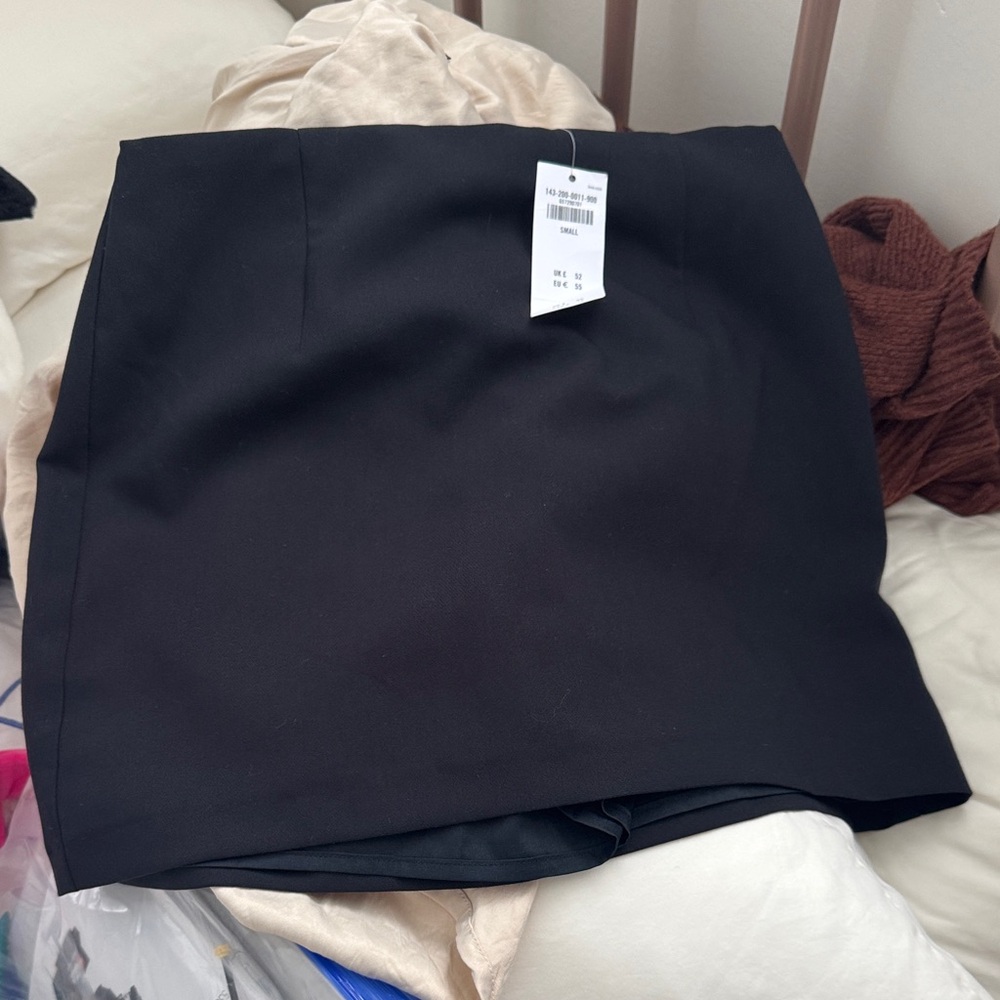 Abercrombie & Fitch Black Skort NWT